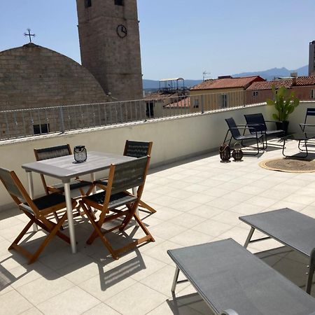 La Via Rooms And Terrace Olbia Esterno foto